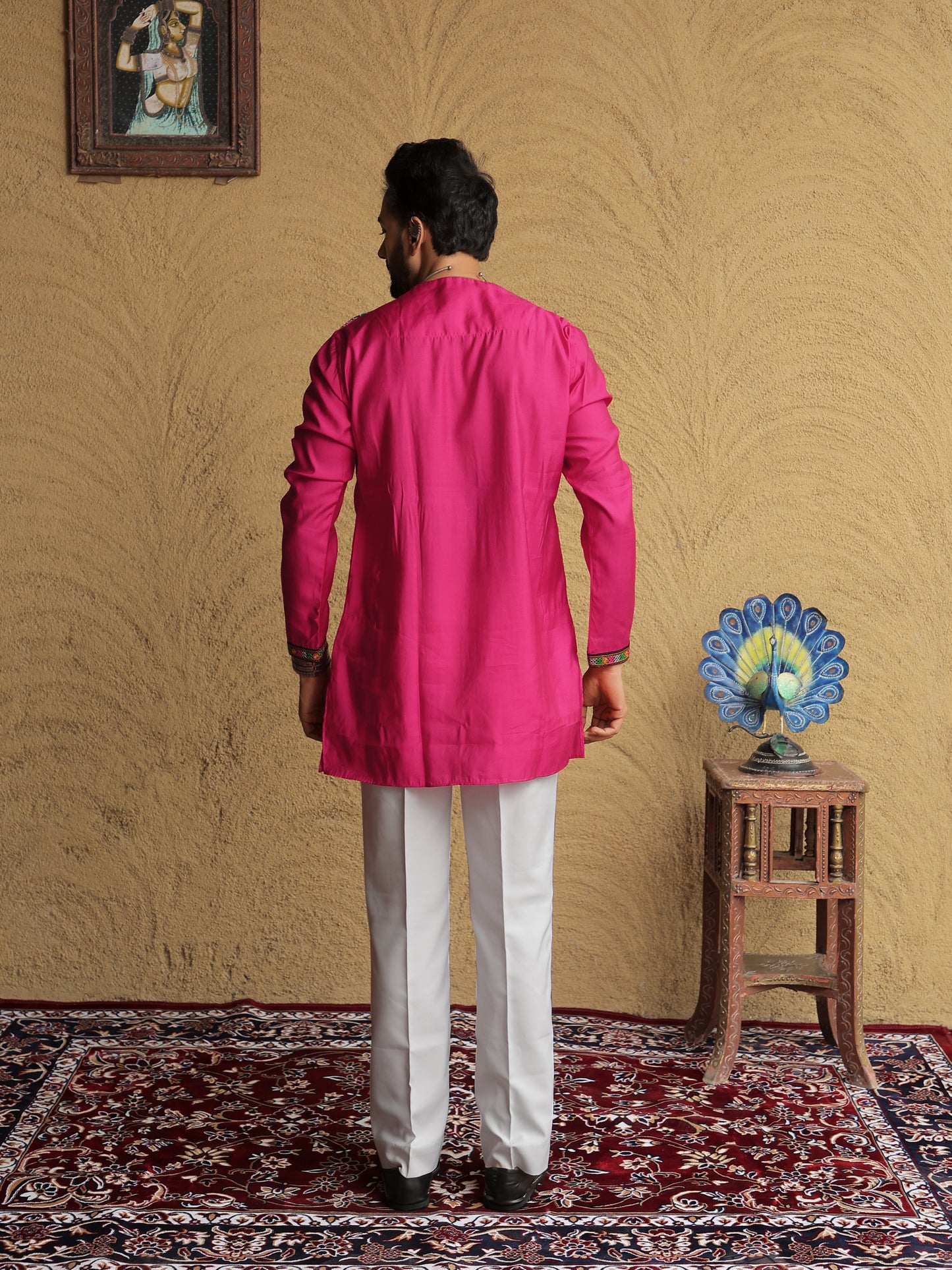 Pink Embroidered Geometric Motif Kurta