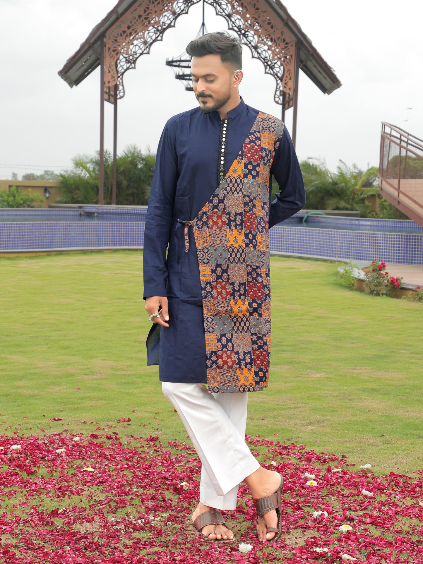Blue Kurta with Multicolor Printed Side Panel