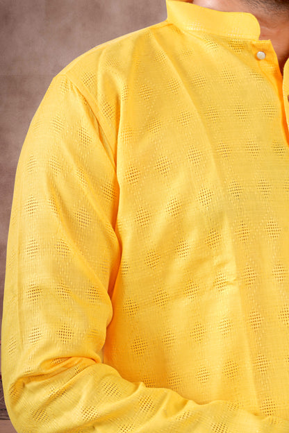 Yellow Checked Cotton Kurta – Wedding Edition
