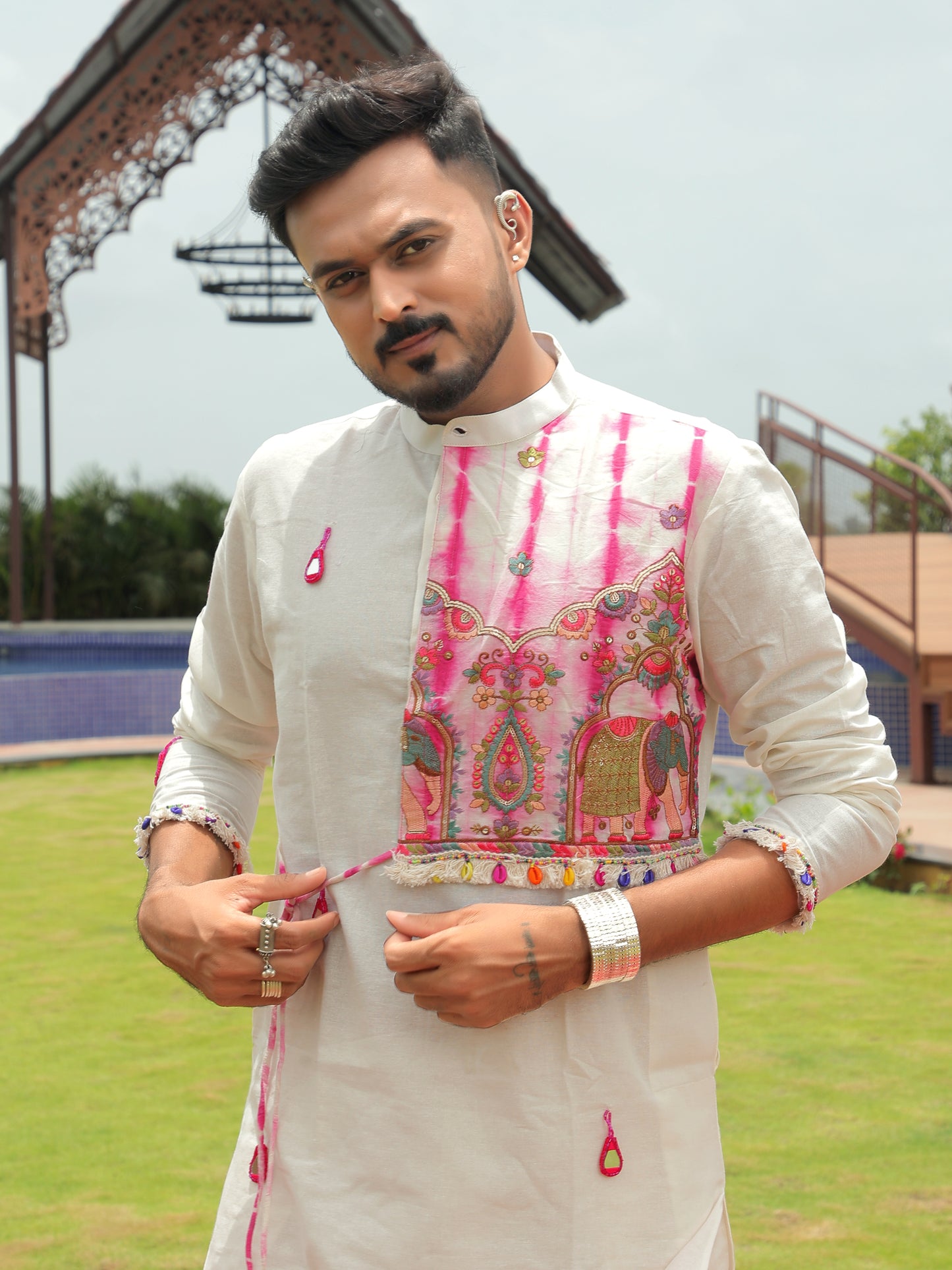 White Bandhani-Inspired Kurta with Embroidered Panel