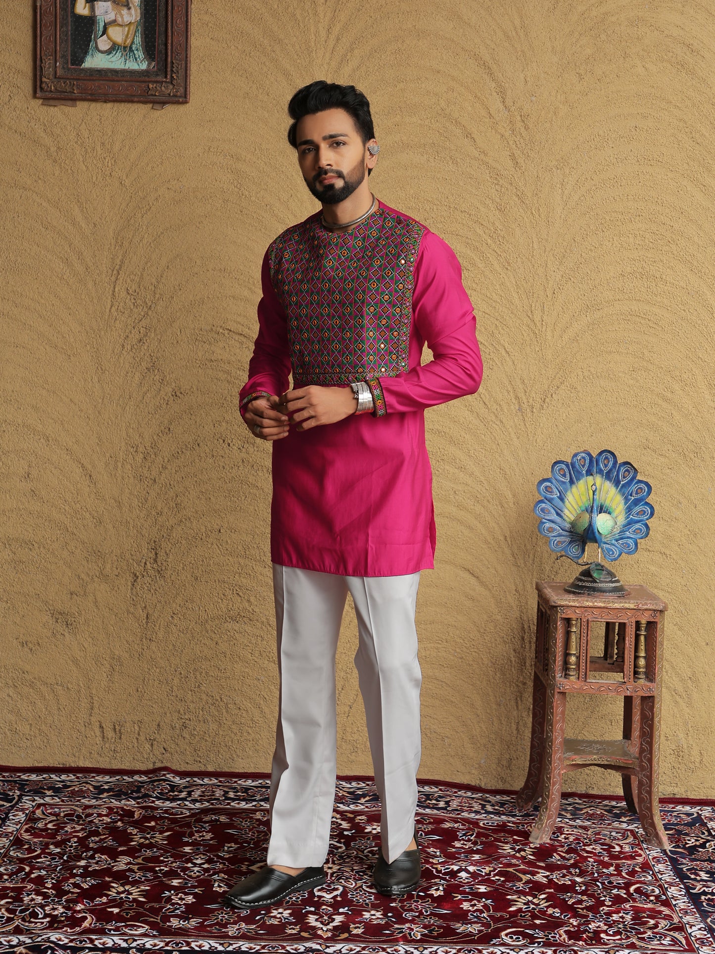 Pink Embroidered Geometric Motif Kurta
