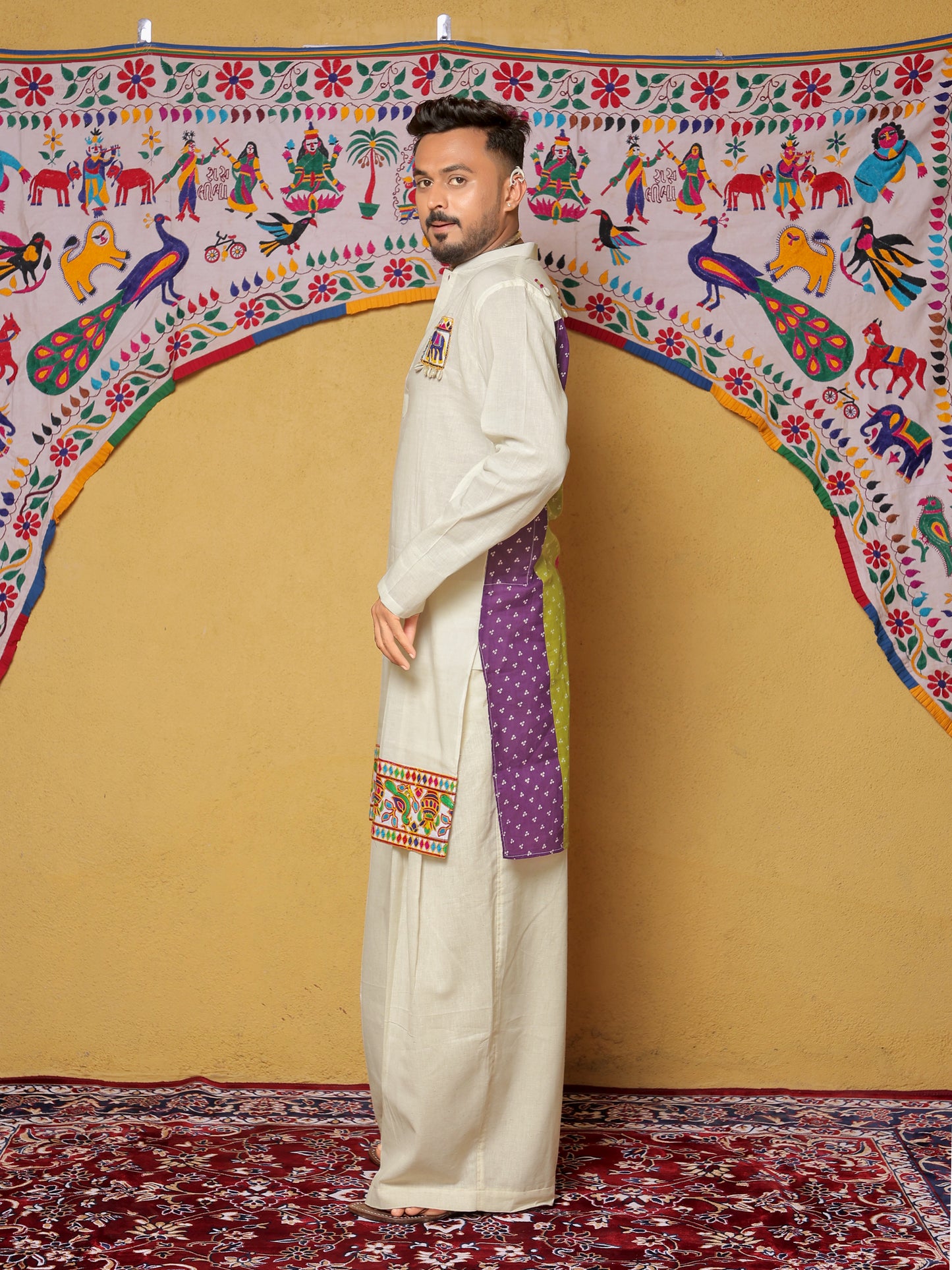 White Bandhani-Inspired Embroidered Kurta