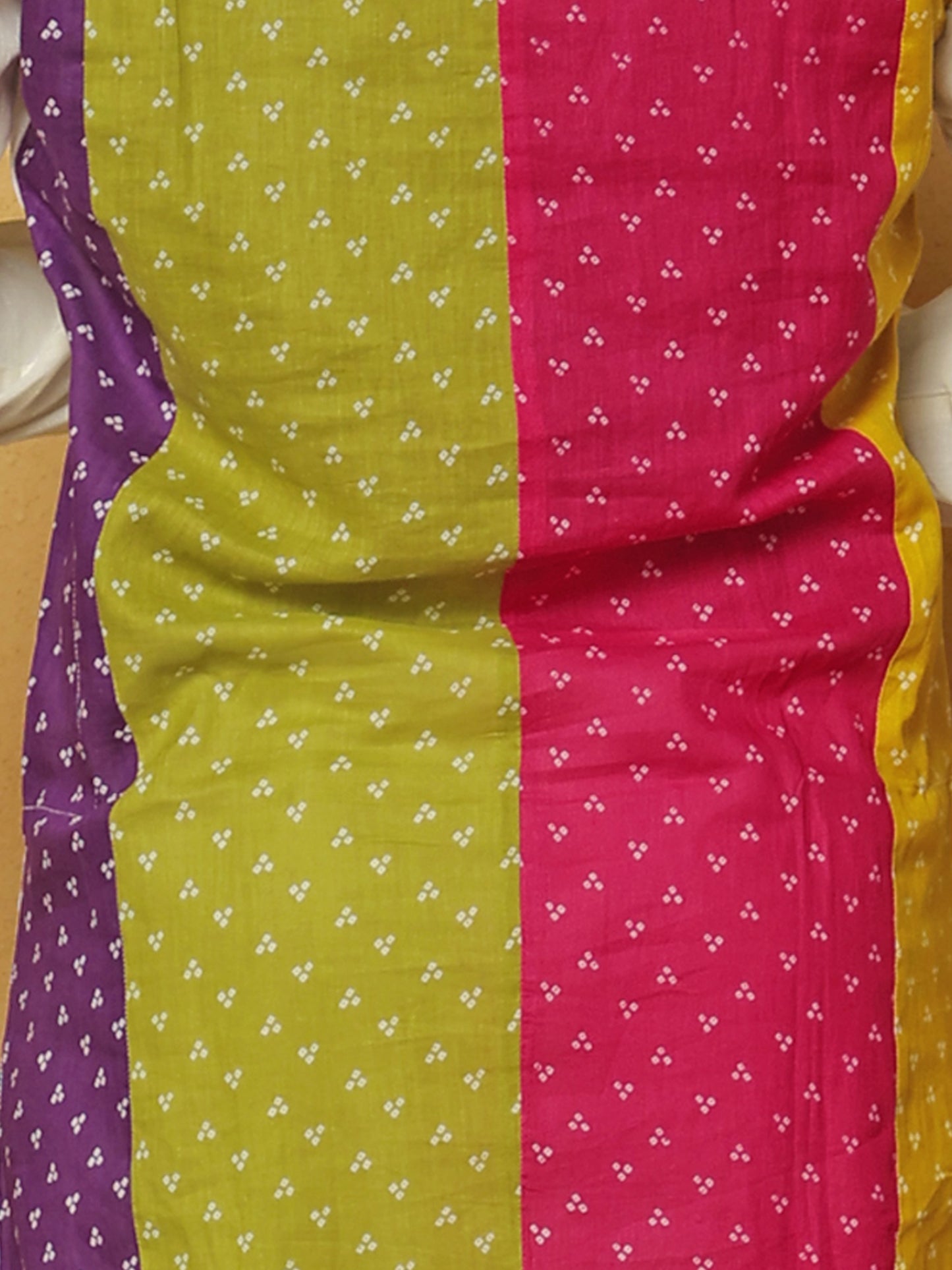 White Bandhani-Inspired Embroidered Kurta