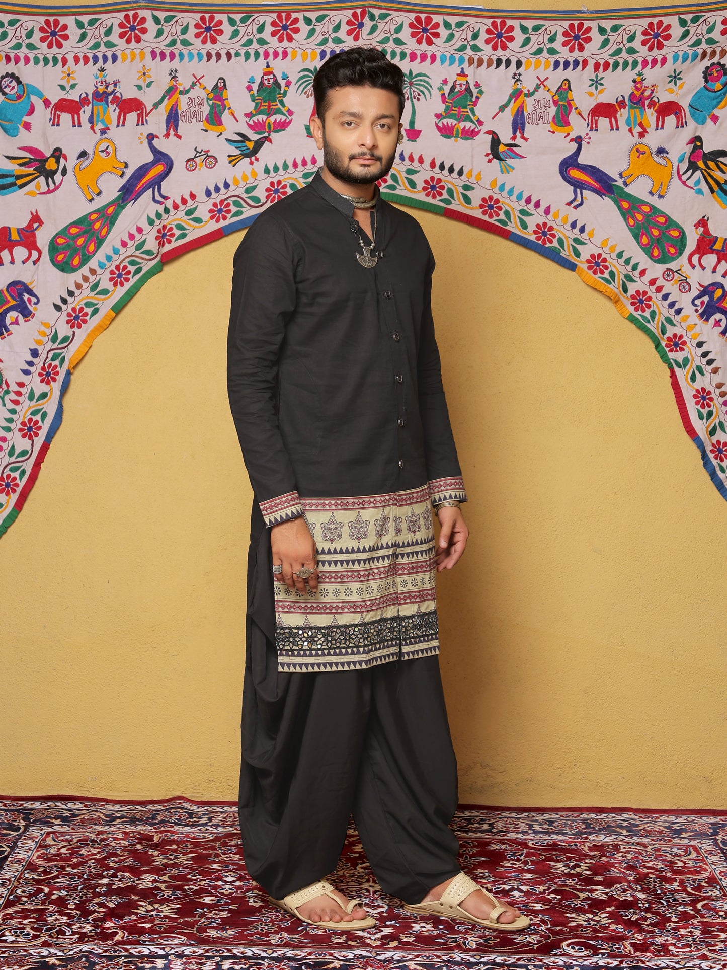 Black Kurta with Traditional Ethnic Motifs