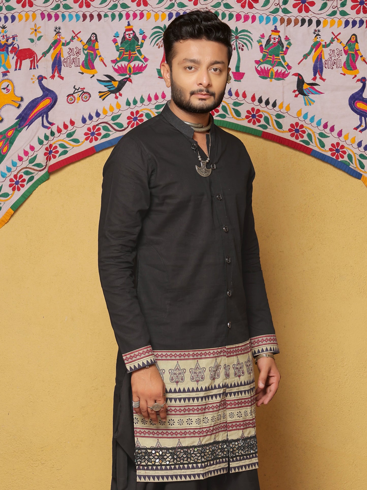 Black Kurta with Traditional Ethnic Motifs